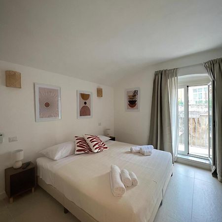 Badri Hotel Bari Buitenkant foto