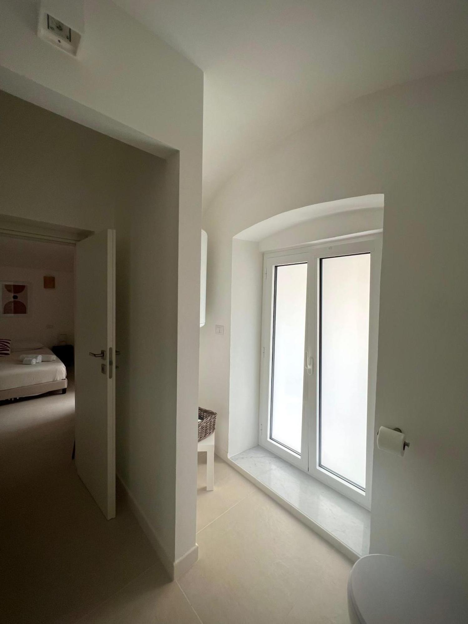 Badri Hotel Bari Buitenkant foto